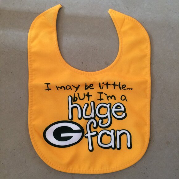 Size 6/9 Green Bay Packer Onsie and Bib Bundle - Picture 2 of 12